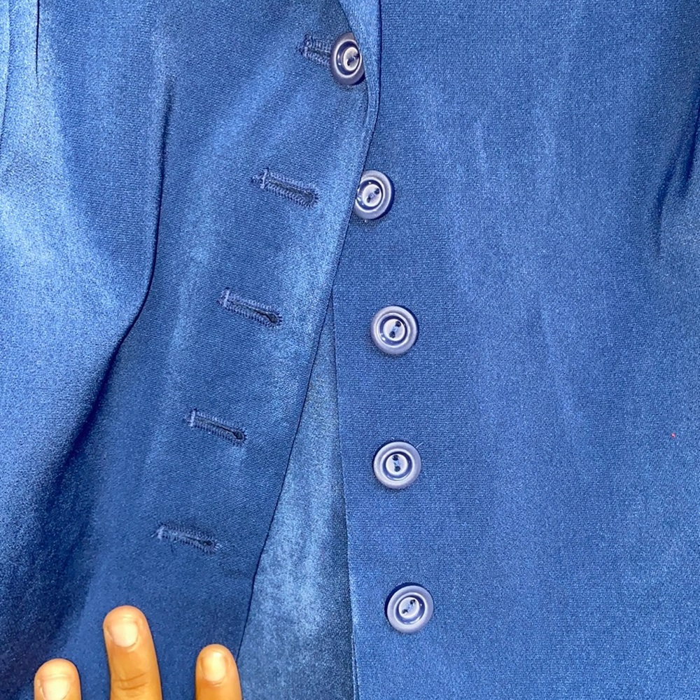 Never worn ! Beautiful blue suede !